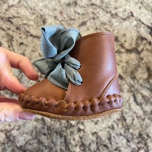 Donsje baby boots 0-6